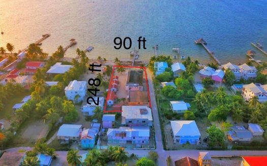 Former hotel on 3 lots right on the Caribbean Sea, Caye Caulker. Sales