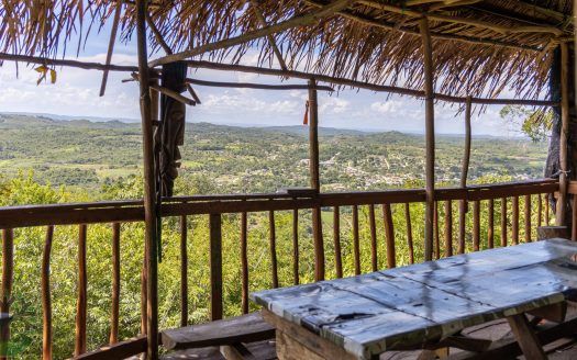 30-Acre Hilltop Property In San Antonio W/ Breathtaking Views