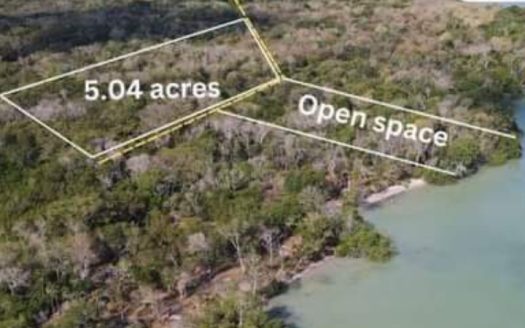 5.04 acres Cerros Peninsula near Maya Ruins